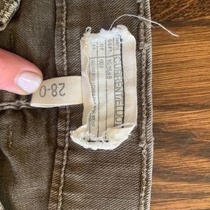 Size 28 - great condition
